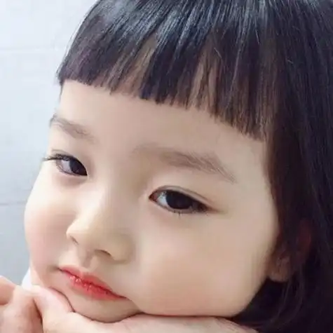 胖小女孩嘟嘴可爱头像 女生头像图片大全 -【爱个性】