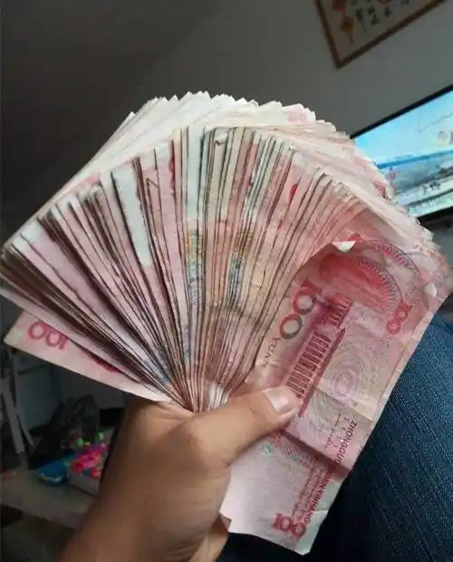 送你几张图,留着过年装逼用!