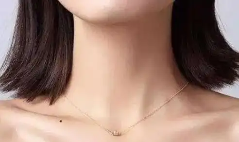 左锁骨有痣的女人代表什么意思 左锁骨有痣的女人好吗-善吉网