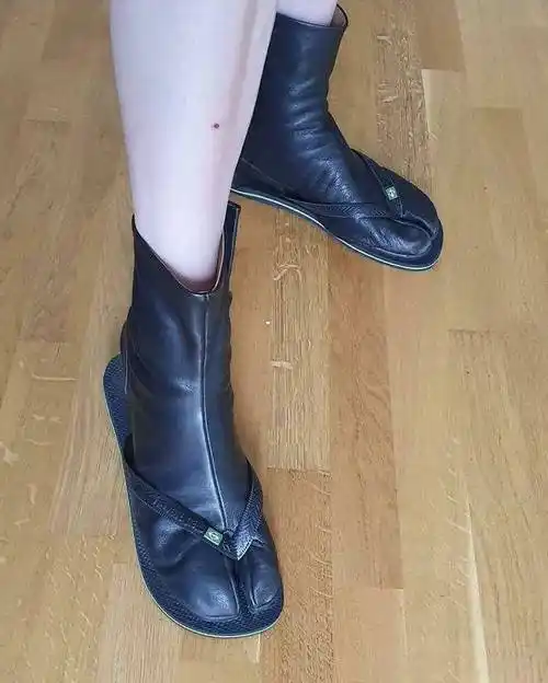 "骆驼趾"人字拖拉面毯子和枕头可以盘腿的办公椅接地气的地毯大型折叠