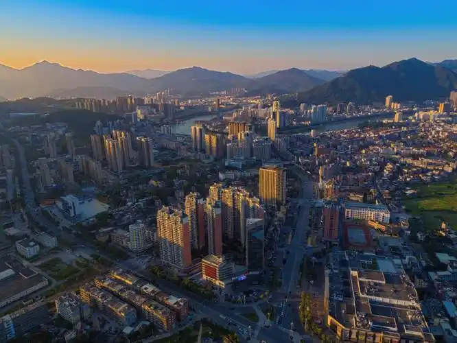 福建安溪城厢主动融入大局狠抓项目谱写高质量发展新篇章