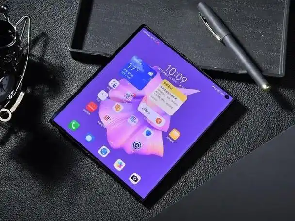 华为折叠屏新机现货抢购 运气好能买到__财经头条