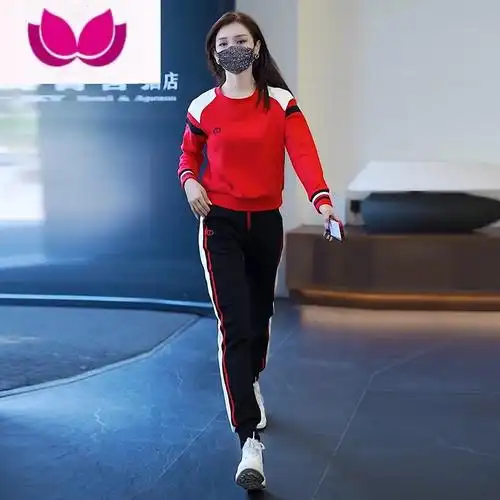 服装鞋帽>女装>女士套装>七斓>七斓女士套装>800_800