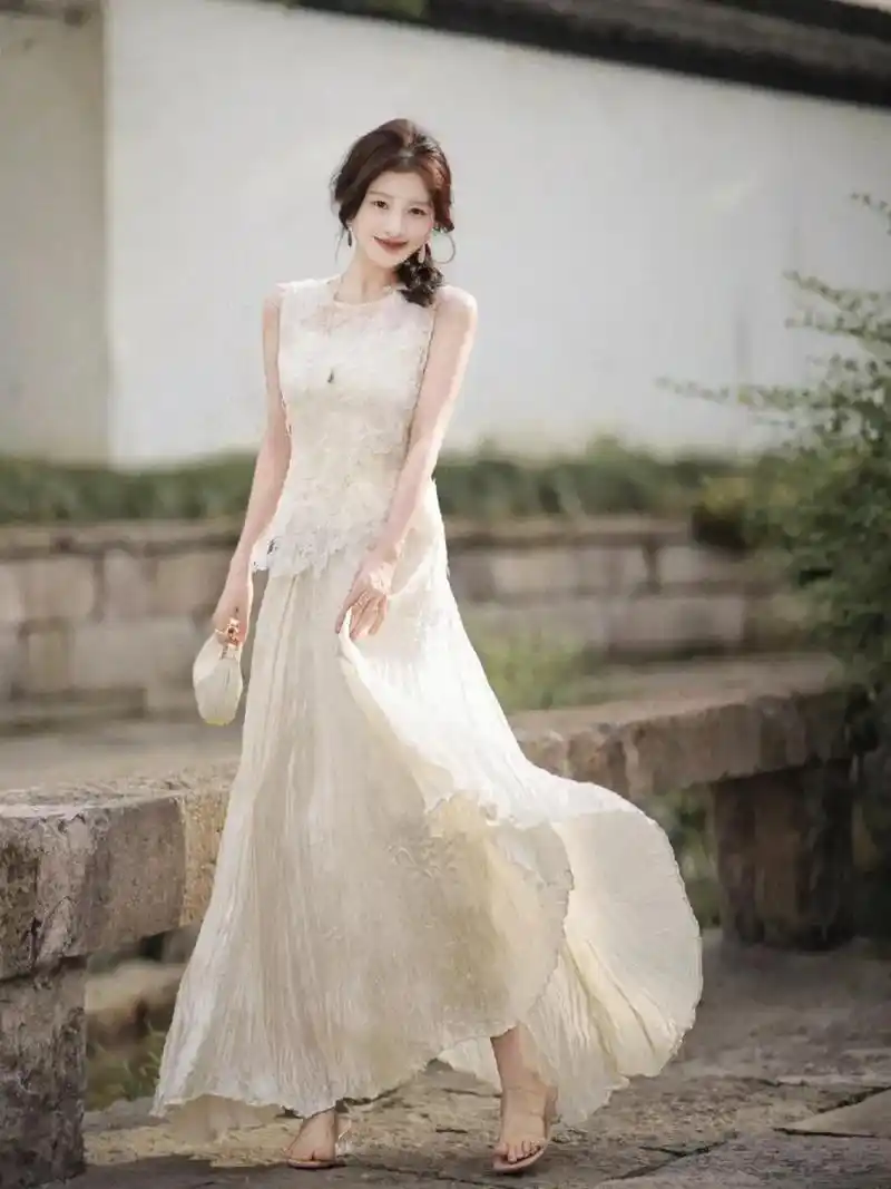 被杭州女生惊艳到!没想到"裙子"这么穿超美,谁看都夸太时尚了