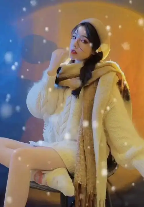 抖音网红小橙子高清写真图片,网红小橙子壁纸图片生活照图集