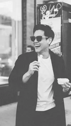 彭于晏的黑白人生,不一样味道