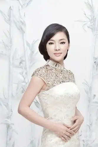 陈思思最新时尚大片曝光 游走时尚与古典之间(组图)