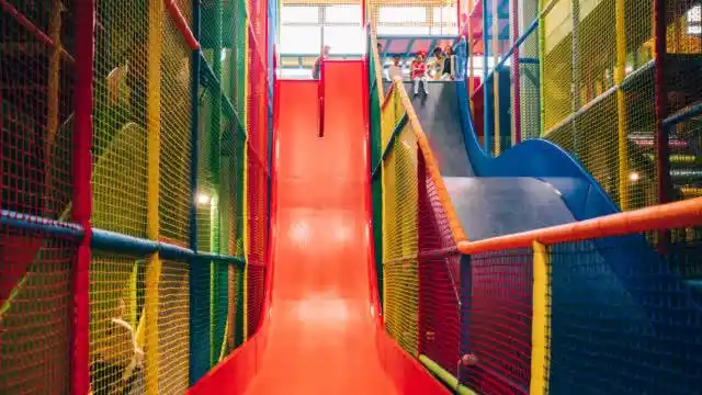 90度自由落体的魔鬼滑梯,你敢尝试吗?