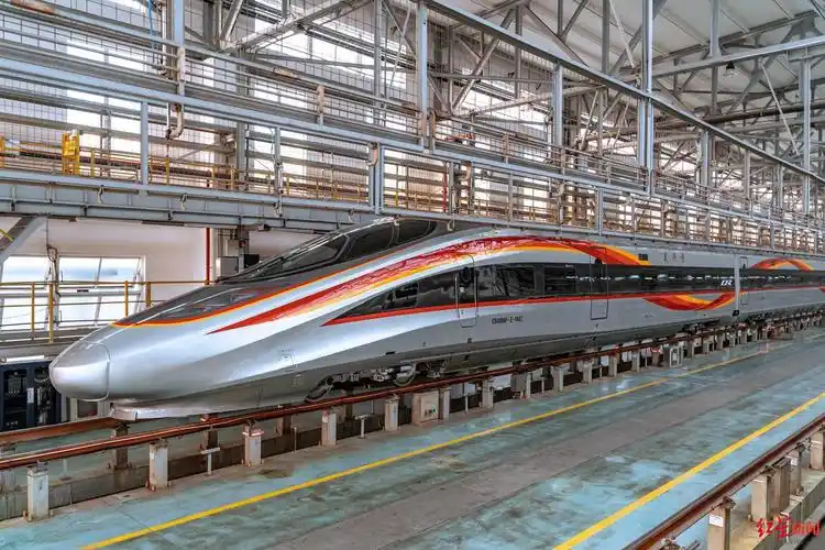 全新复兴号智能动车组首次落户四川