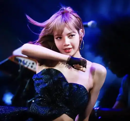 lisa将solo出道引热议blackpink的人气神话能否被延续