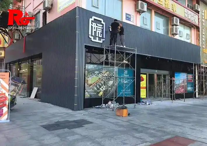 通过以上的广告门头制作案例,店铺招牌制作颜