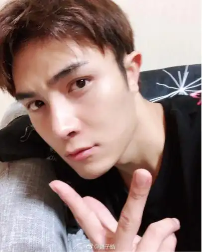 沉稳大师兄变傲娇小帅哥,新生代演员聂子皓演技竟这么棒!