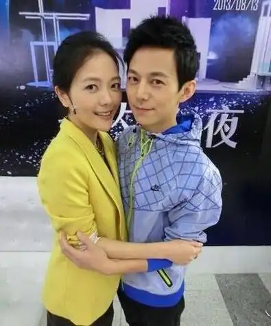 何炅妻子王菁,何炅结婚了吗老婆照片,本文共(3108字)