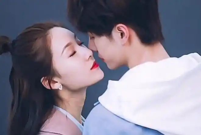 和王一博最有cp感的不是程潇不是孟美岐而是文静的她