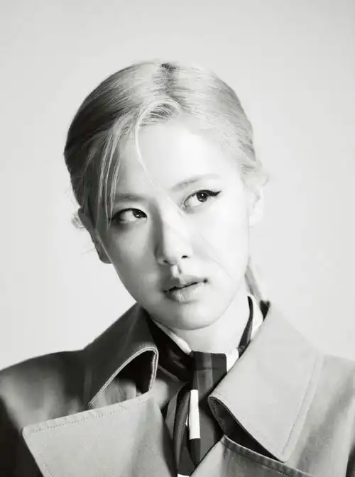 朴彩英圣罗兰全球品牌大使##chaeng laurent