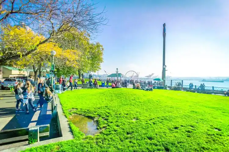 维克多·施泰因布卢克公园