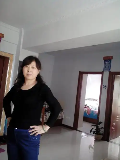 51岁离异女征婚照片(id:72260491)_吉林松原征婚交友_珍爱网