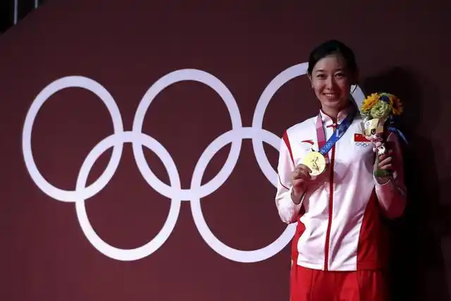 7月24日,孙一文在颁奖仪式上.新华社记者 李明 摄