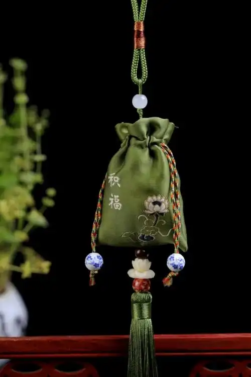 纯精选十余种香料   驱蚊香囊