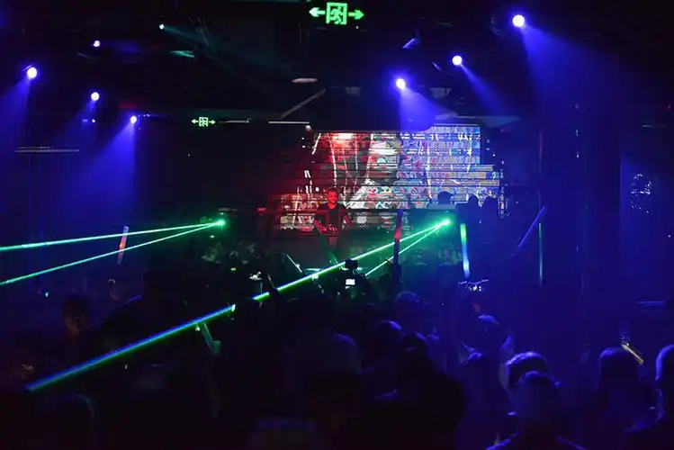 linx酒吧设计 上海夜店中的翘楚