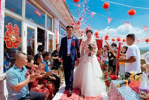 恭祝新郎吕艳海 新娘杨梦竹新婚幸福——婚礼现场纪实(2020年7月24日